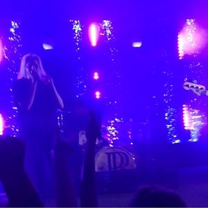 Meet your Posher, Andrea